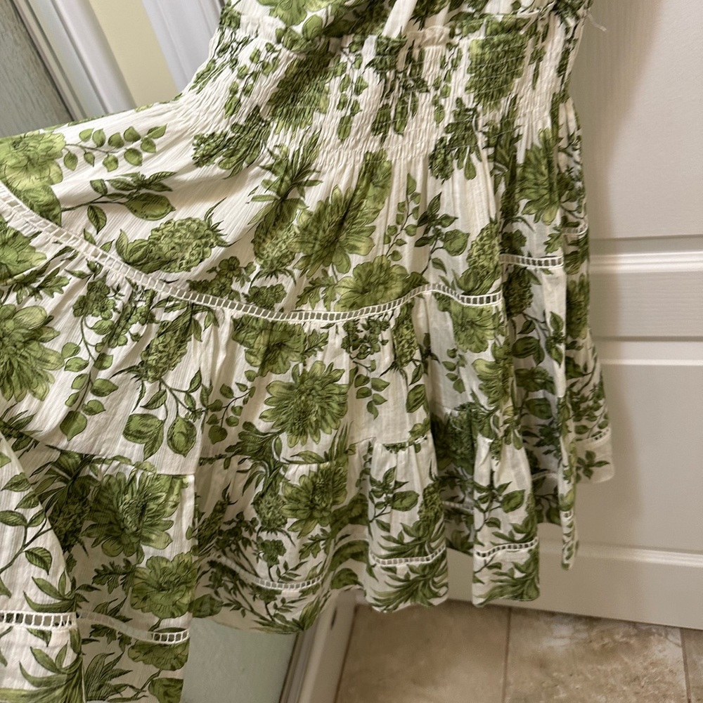 Taylor Green Asymmetrical Ruffled Blouse - Picture 5 of 6